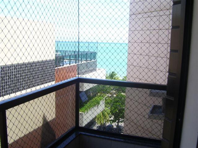 Na Beira De Pajucara - Edificio Casa Bela - Aparamento Com 02 Quartos - Possui Varanda - Vista Lateral Do Mar- Avenida Doutor Antonio Gouveia 77-Consumo Eletrico E Pago No Ckeck-Out- 1 Kwh E 1,35 Reais - Tem Tela De Protecao Na Varanda E Janelas Масейо Экстерьер фото